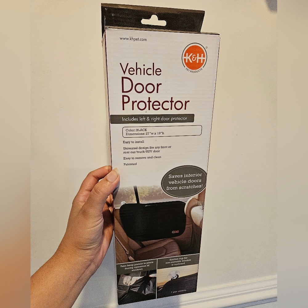 K&H Vehicle Door Protector